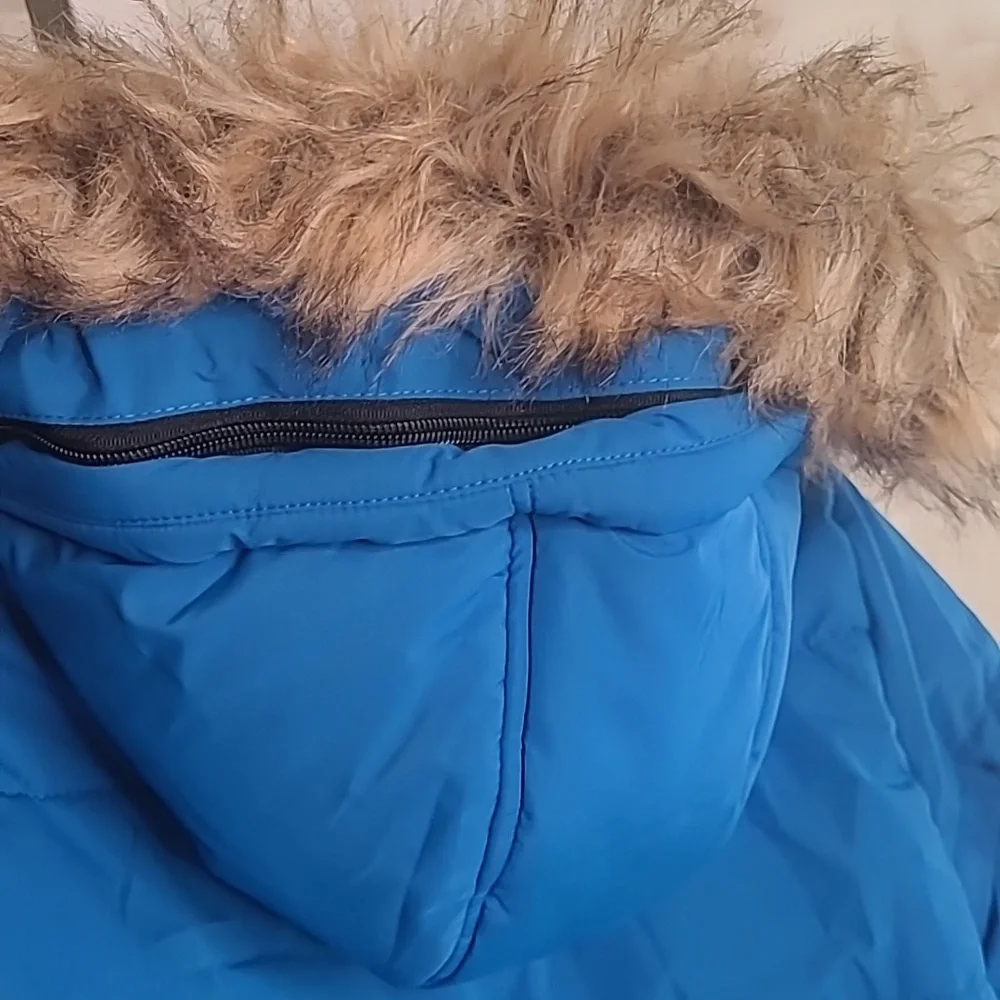 Brand new! Girls Medium winter fleece lined puffer coat faux fur sherpa coat